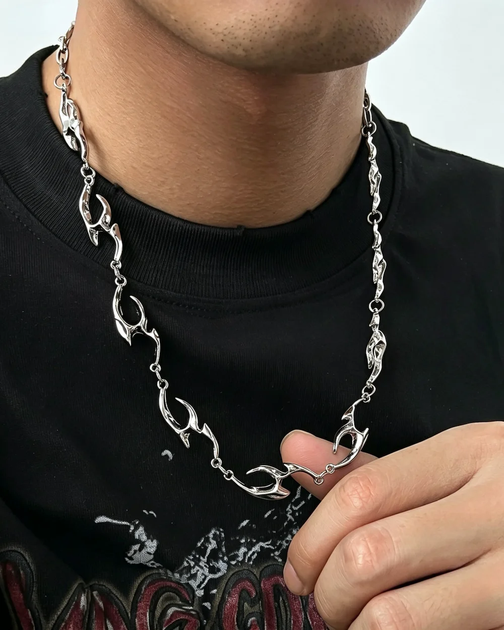The Molten Flame Chain Titanium Steel and Alloy with Geometric Style